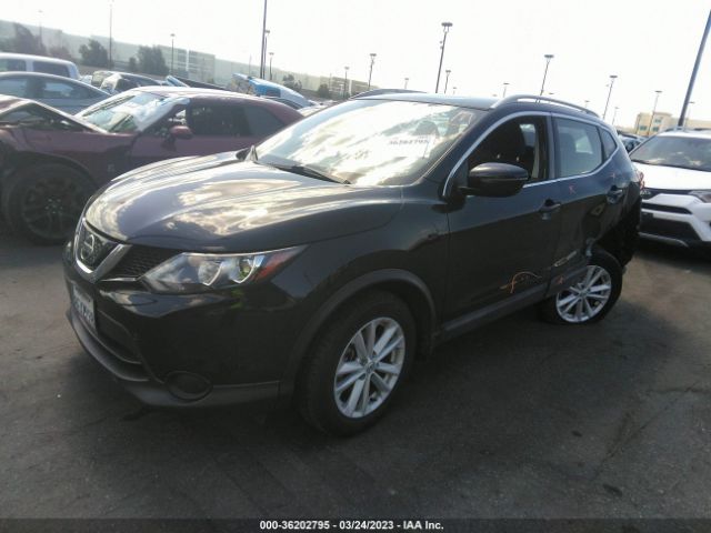 JN1BJ1CP8JW154011 Nissan Rogue Sport Sv