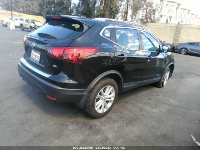 JN1BJ1CP8JW154011 Nissan Rogue Sport Sv