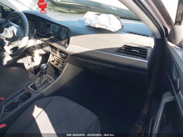 3VWC57BU4MM002731 Volkswagen Jetta S/se/r-line