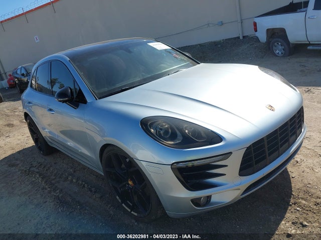 2015 Porsche Macan, VIN: WP1AB2A56FLB44906