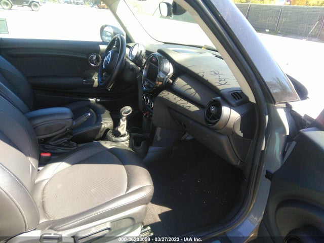 WMWXP5C52J3C65114 Mini Hardtop 2 Door Cooper/oxford Edition