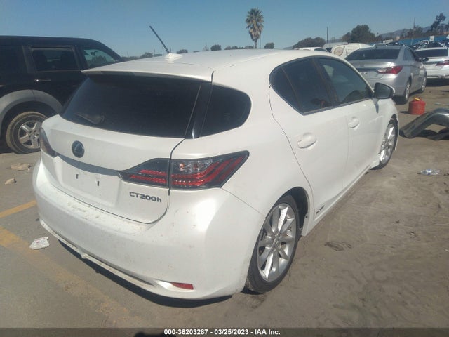 Lexus Ct 200h Hybrid 2013 JTHKD5BH8D2151397 Image 5