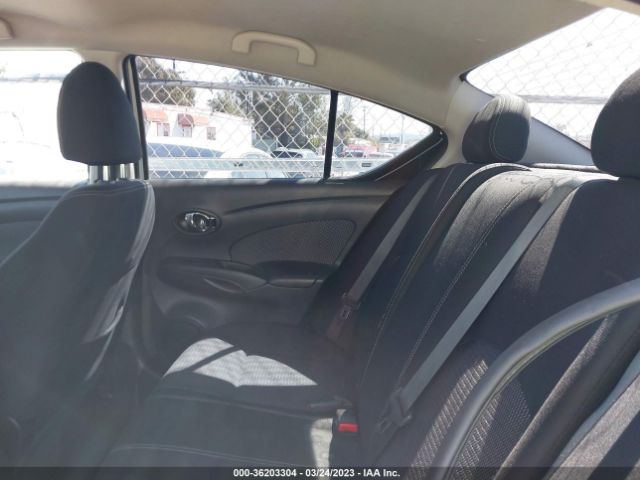 3N1CN7AP4GL881563 Nissan VERSA SV