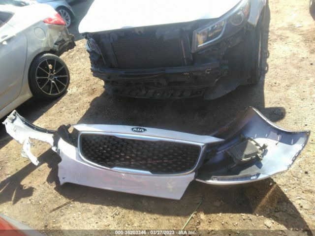 KNDMA5C18F6032961 KIA Sedona L