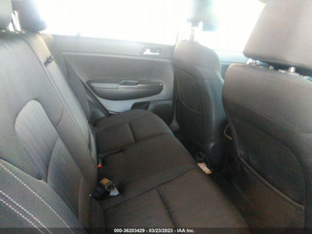 KNDPMCAC5H7168443 KIA Sportage Lx