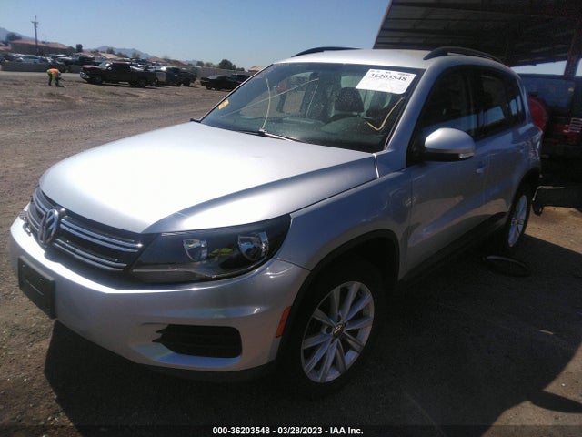 WVGAV7AX1HK046779 Volkswagen TIGUAN