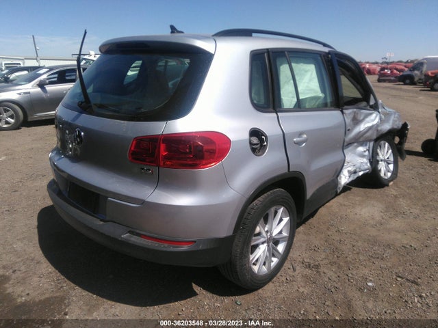 WVGAV7AX1HK046779 Volkswagen TIGUAN