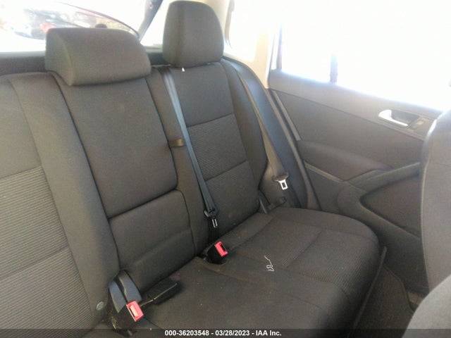 WVGAV7AX1HK046779 Volkswagen TIGUAN