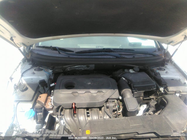2015 HYUNDAI SONATA 2.4L SE VIN: 5NPE24AF4FH254557