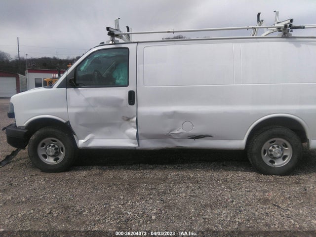 2019 Chevrolet Express, VIN: 1GCWGAFG3K1141948