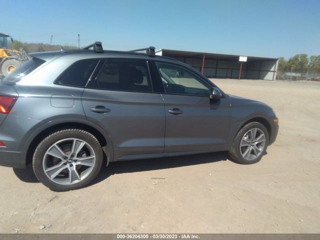 WA1BNAFY9K2090201 Audi Q5 Premium Plus