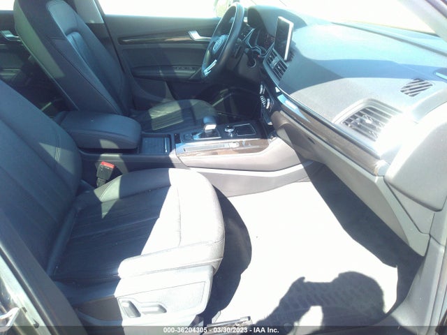 WA1BNAFY9K2090201 Audi Q5 Premium Plus