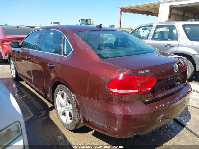 Volkswagen Passat Wolfsburg Ed 2014 1VWAT7A33EC057440 Image 3