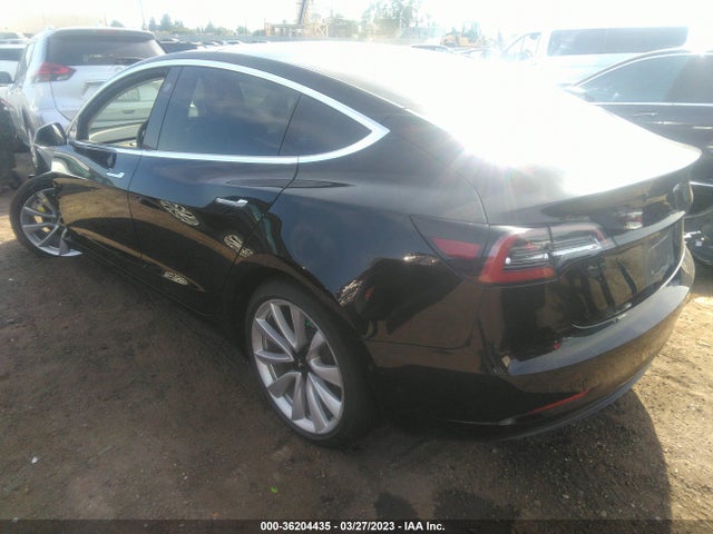 2018 Tesla 3, VIN: 5YJ3E1EA9JF028470