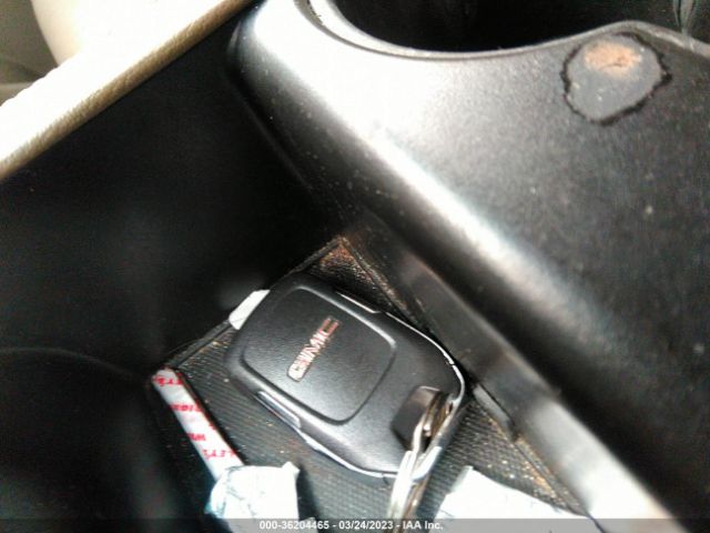 1GKS2GKC4JR311208 GMC Yukon Xl Slt