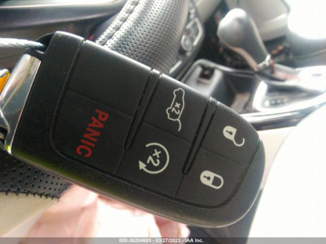 3C4NJCCB2JT405914 Jeep Compass Limited