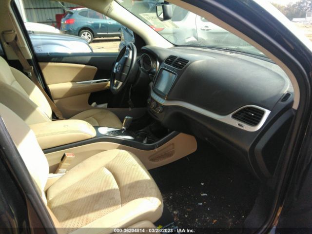 3C4PDDBG5FT639975 Dodge Journey Sxt