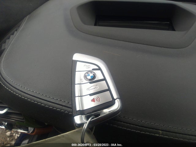 2019 BMW M5, VIN: WBSJF0C57KB284267