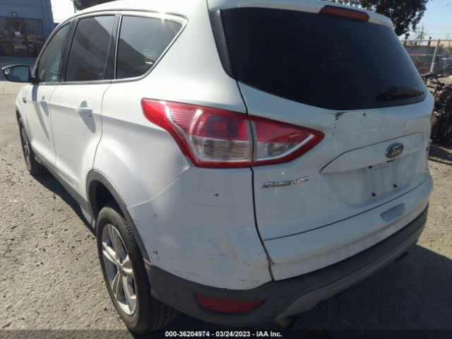 1FMCU0G90GUA32094 Ford ESCAPE SE