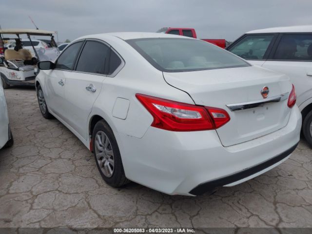1N4AL3AP8HN341188 Nissan Altima 2.5 S