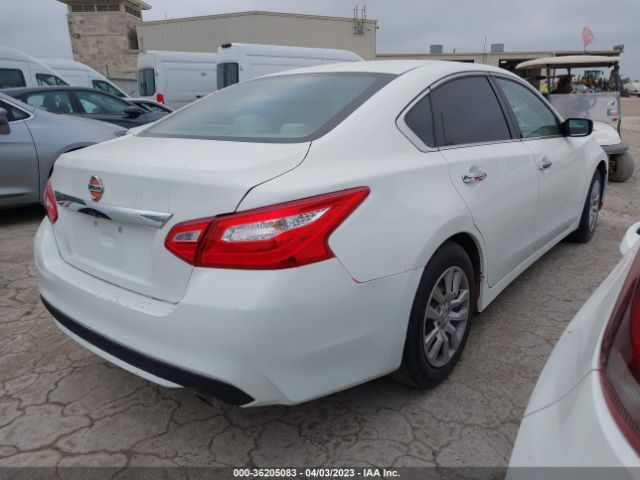 1N4AL3AP8HN341188 Nissan Altima 2.5 S