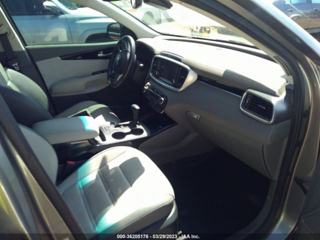5XYPK4A56KG514863 KIA Sorento Sx V6