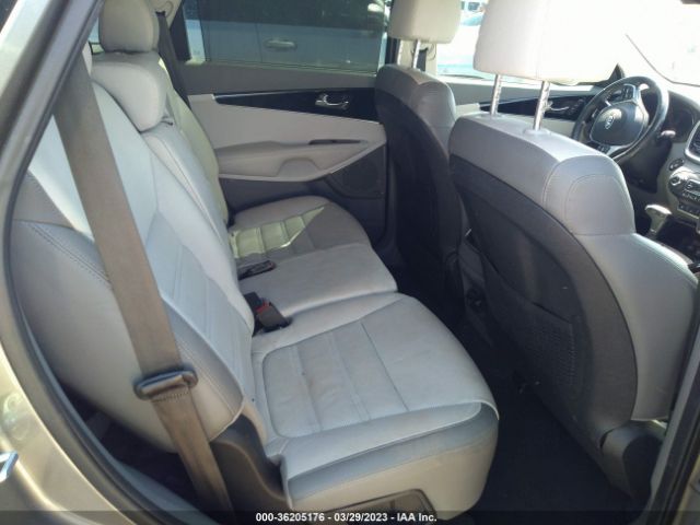 5XYPK4A56KG514863 KIA Sorento Sx V6