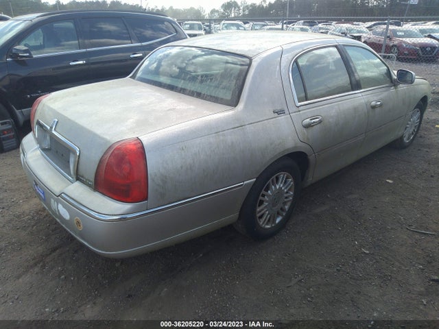 Lincoln Town Car Limited 2008 2LNHM82V88X640996 Image 5
