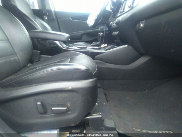 5XYPKDA59JG419888 KIA Sorento Sx V6
