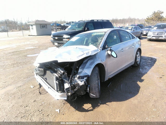 Chevrolet CRUZE LT 2015 1G1PC5SB1F7167901 Image 2