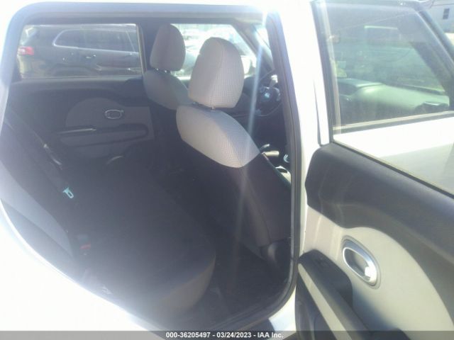 KNDJN2A24G7243801 KIA Soul Base