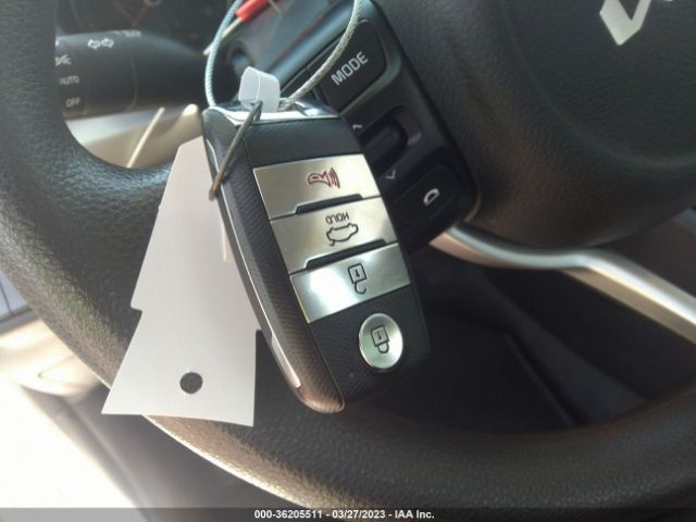 3KPA24ADXNE463074 KIA RIO S