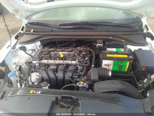 Hyundai ELANTRA SE 2018 5NPD74LF4JH276139 Image 10