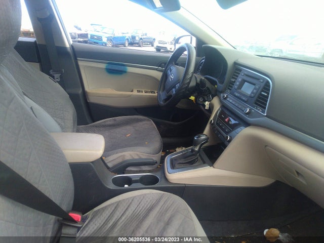 Hyundai ELANTRA SE 2018 5NPD74LF4JH276139 Image 5