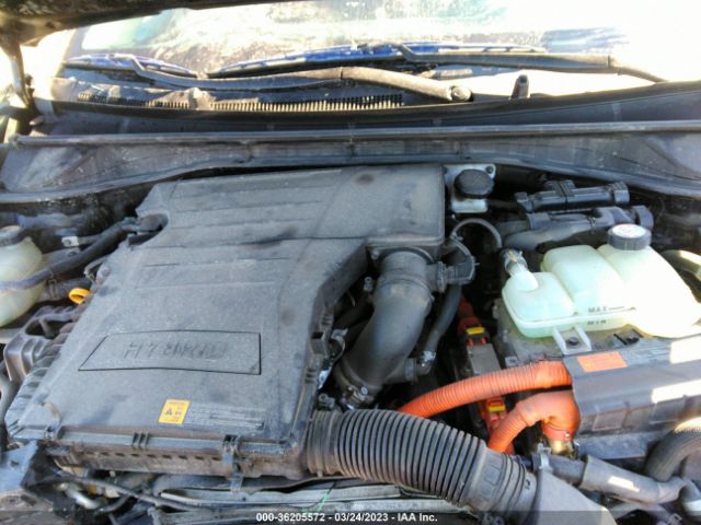 KNDCC3LC8H5068024 KIA NIRO EX