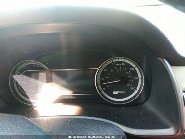 KNDCC3LC8H5068024 KIA NIRO EX