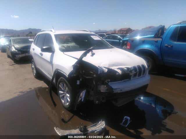 1C4PJLAB3FW689275 Jeep Cherokee Sport