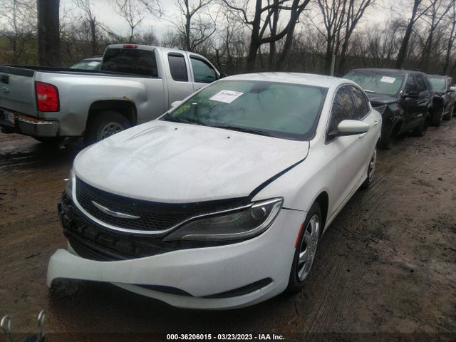 Chrysler 200 LX 2016 1C3CCCFB6GN156169 Image 2