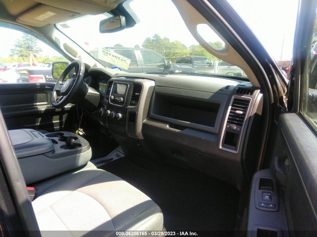 1C6RR6FT9JS325311 RAM 1500 Tradesman