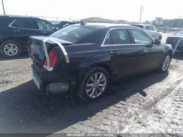Chrysler 300 Limited 2016 2C3CCARG3GH190901 Image 4