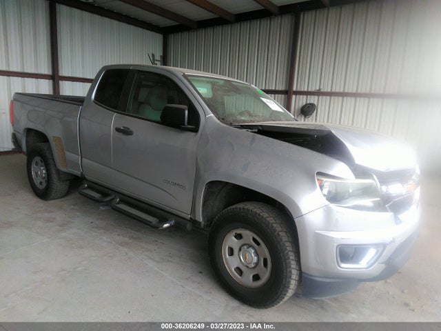 2015 1GCHSAEA8F1212538 main image