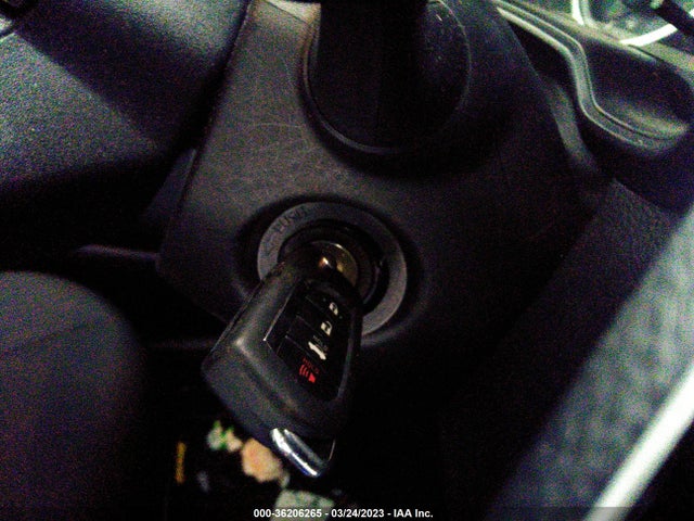 Toyota COROLLA LE 2022 JTDEPMAE0NJ215303 Image 3