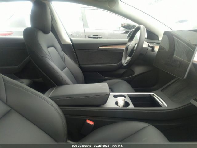 5YJ3E1EA4PF413637 Tesla MODEL 3