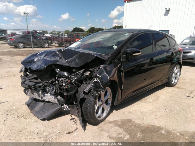 Ford FOCUS ST 2014 1FADP3L9XEL212392 Image 2