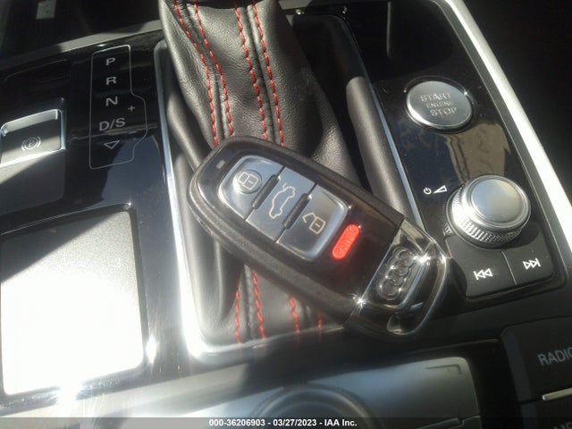 WAUW3AFC3JN030670 Audi A7 Premium Plus