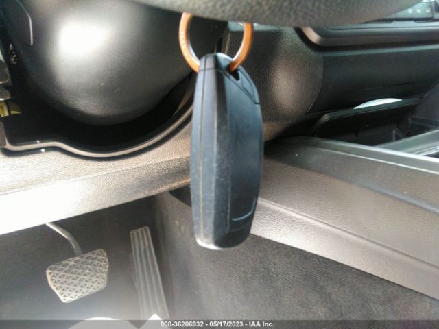 WBA3B1C53EP680914 BMW 3 Series 320i