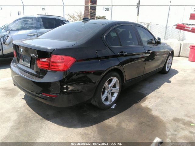 WBA3B1C53EP680914 BMW 3 Series 320i