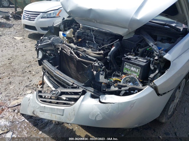 2009 HYUNDAI ELANTRA GLS VIN: KMHDU46D49U591295