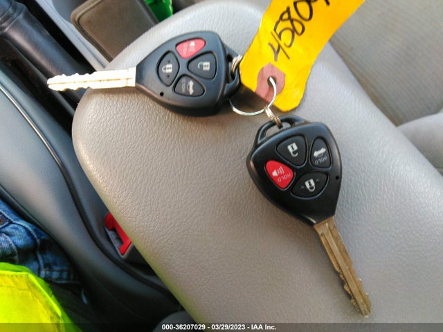 2011 TOYOTA COROLLA L/LE/S VIN: 2T1BU4EE4BC706308