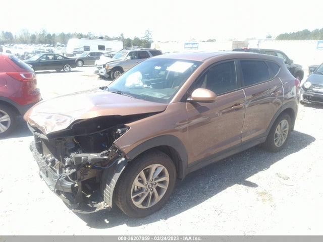 Hyundai TUCSON SE 2017 KM8J23A44HU443401 Image 2
